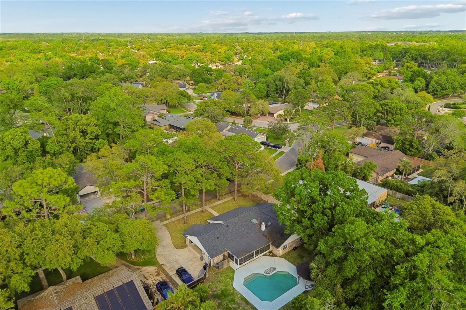 SABAL POINT AMD - Residential