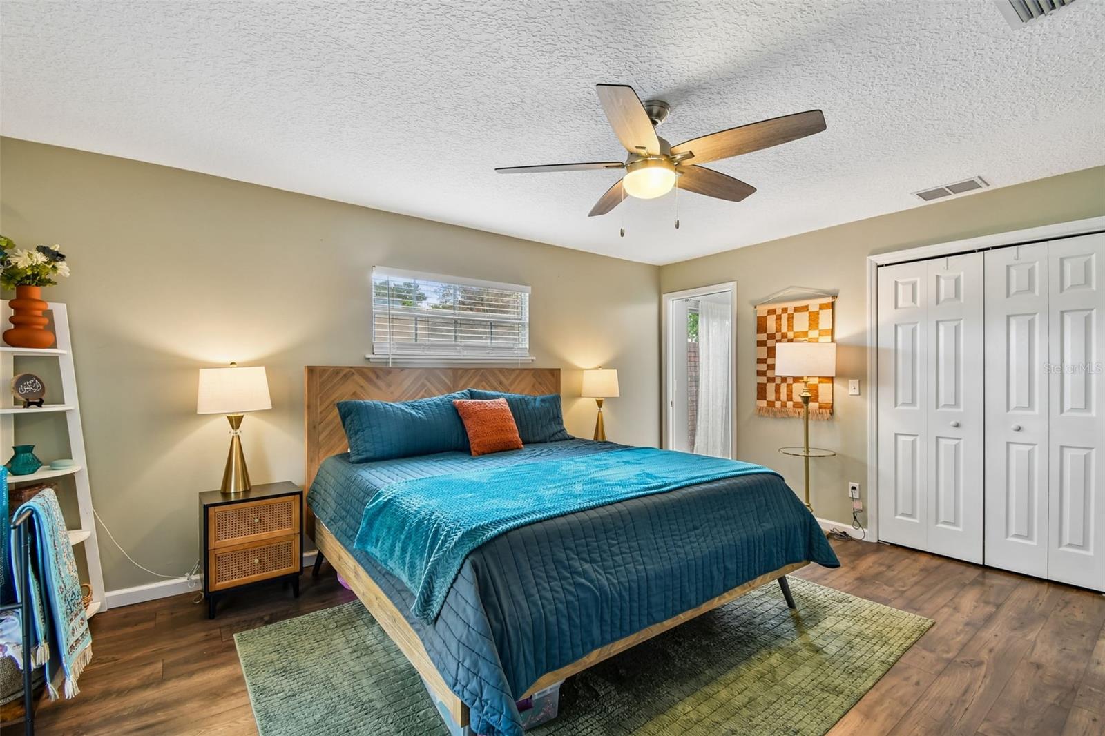 SABAL POINT AMD - Residential