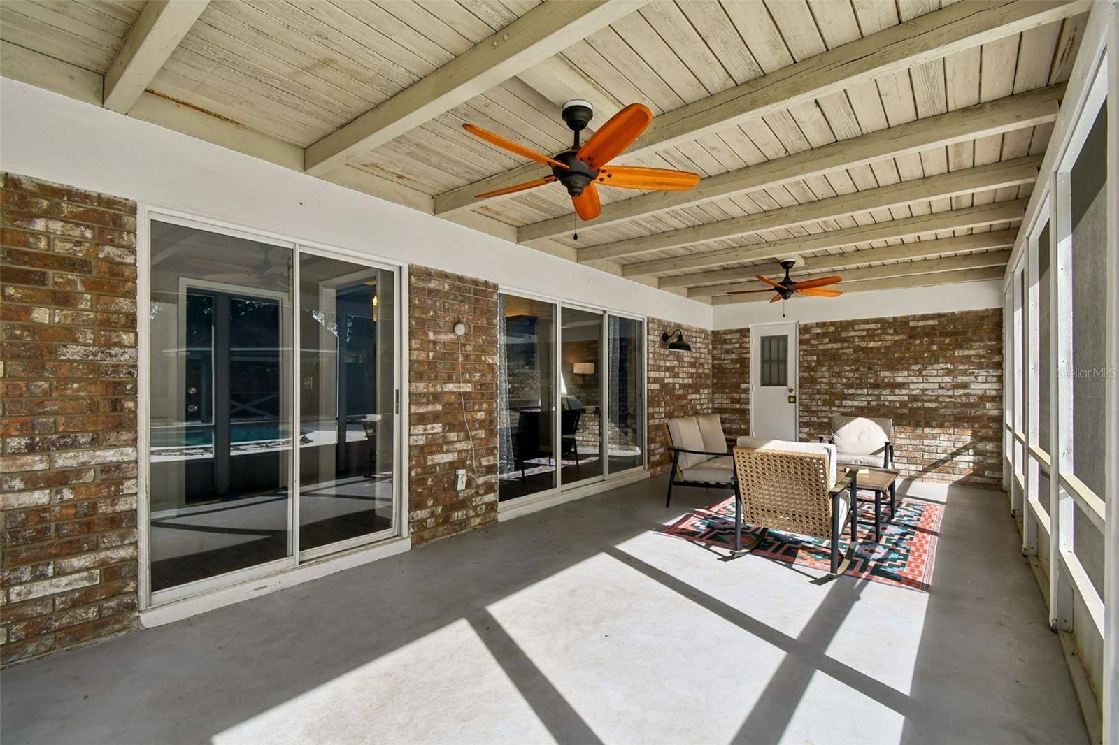 SABAL POINT AMD - Residential