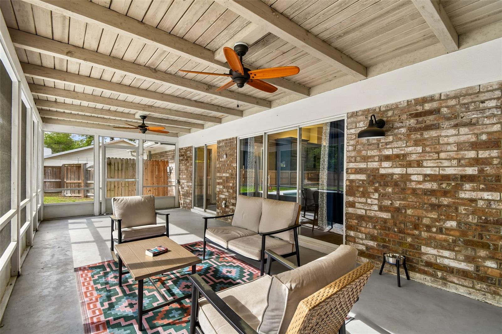 SABAL POINT AMD - Residential