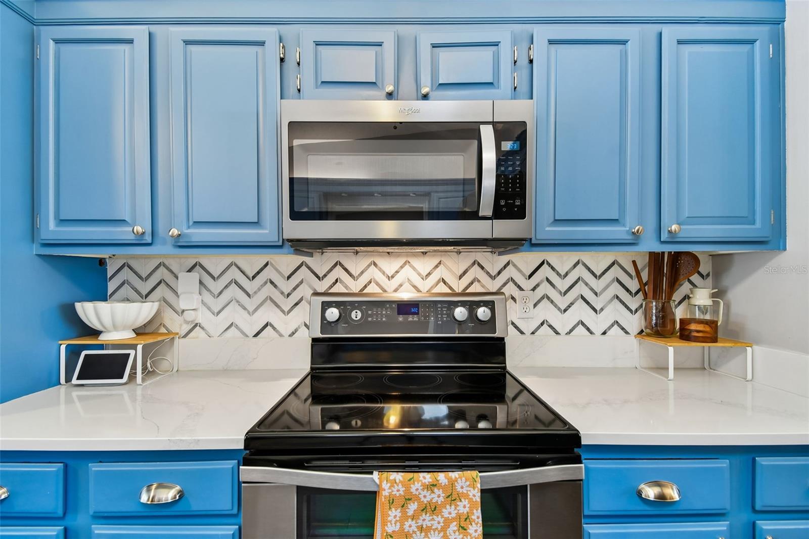 SABAL POINT AMD - Residential