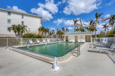 A home in PUNTA GORDA