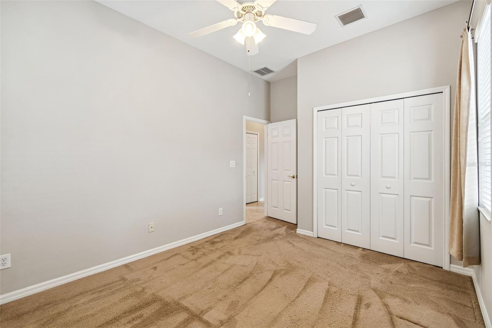 DEERFIELD LAKES - Residential