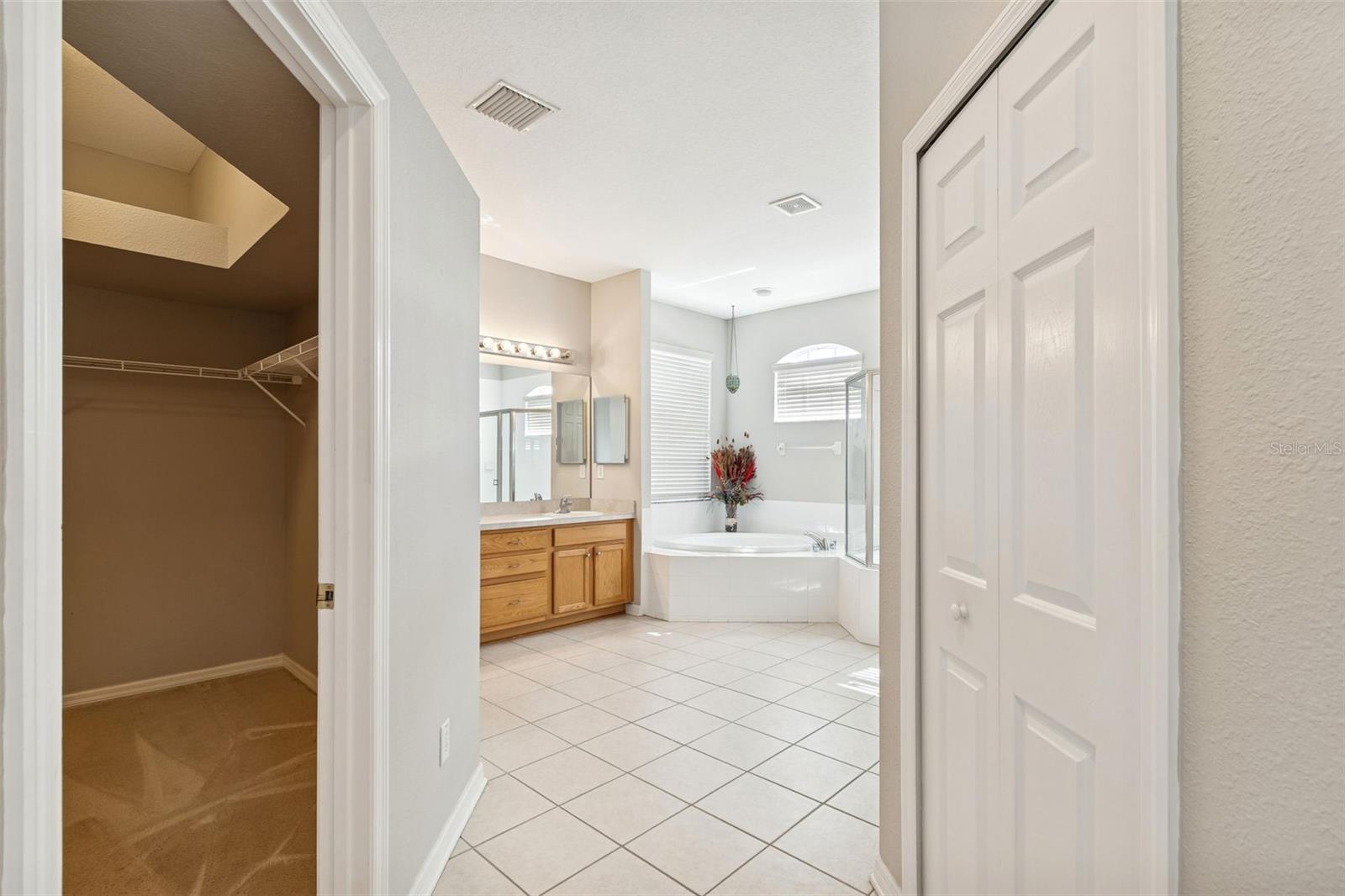 DEERFIELD LAKES - Residential