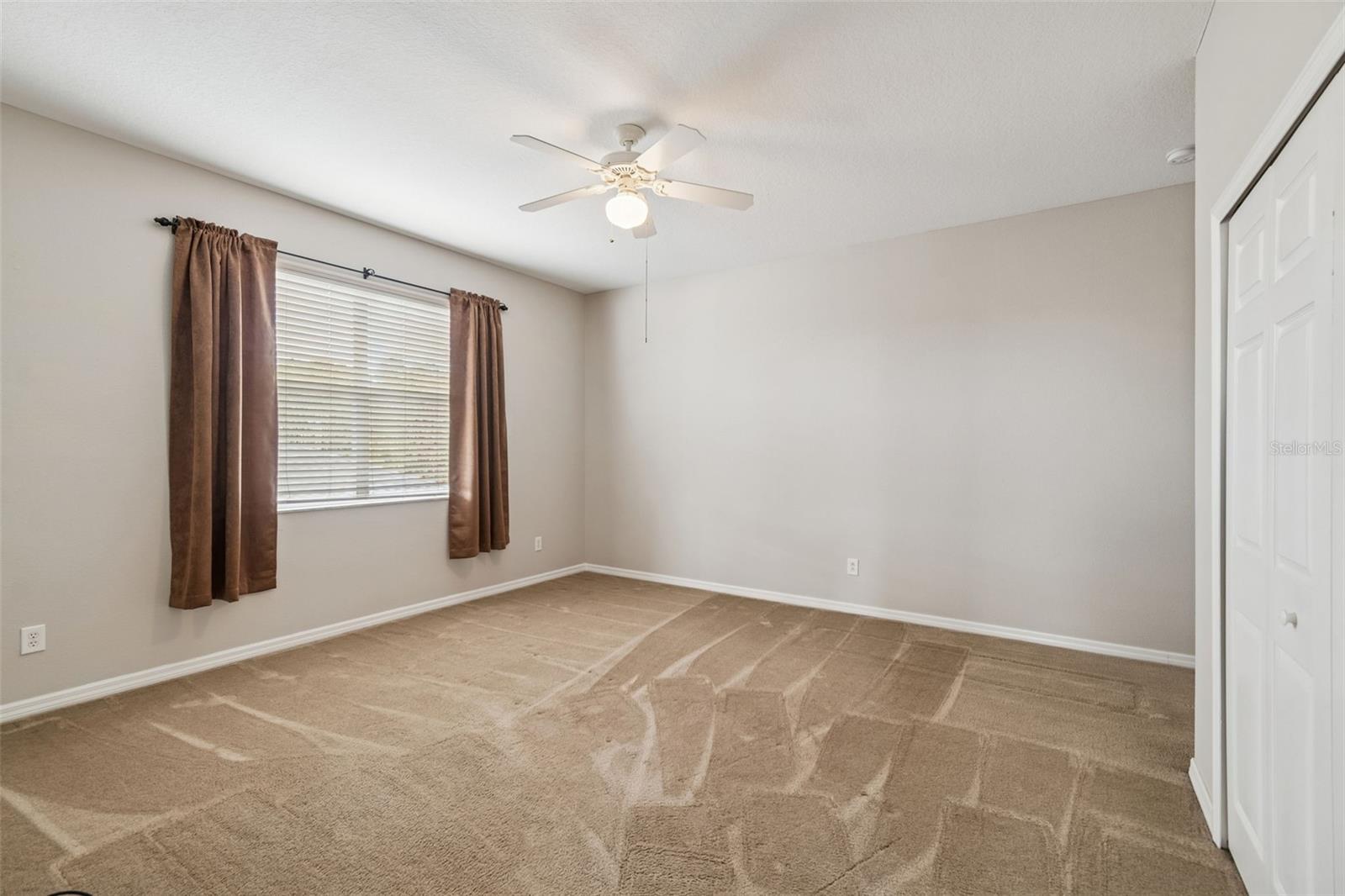 DEERFIELD LAKES - Residential