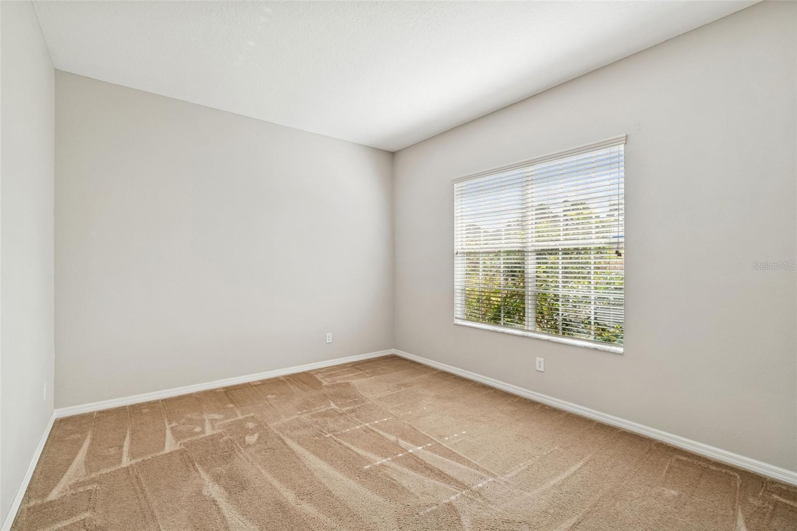 DEERFIELD LAKES - Residential