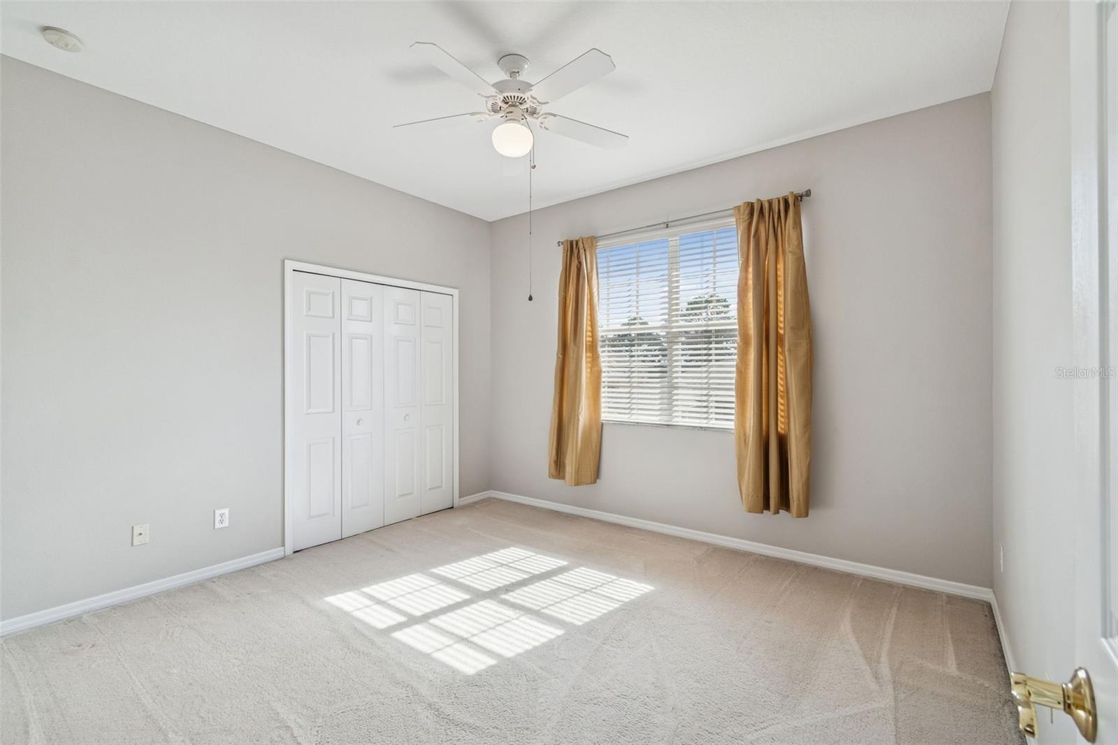 DEERFIELD LAKES - Residential