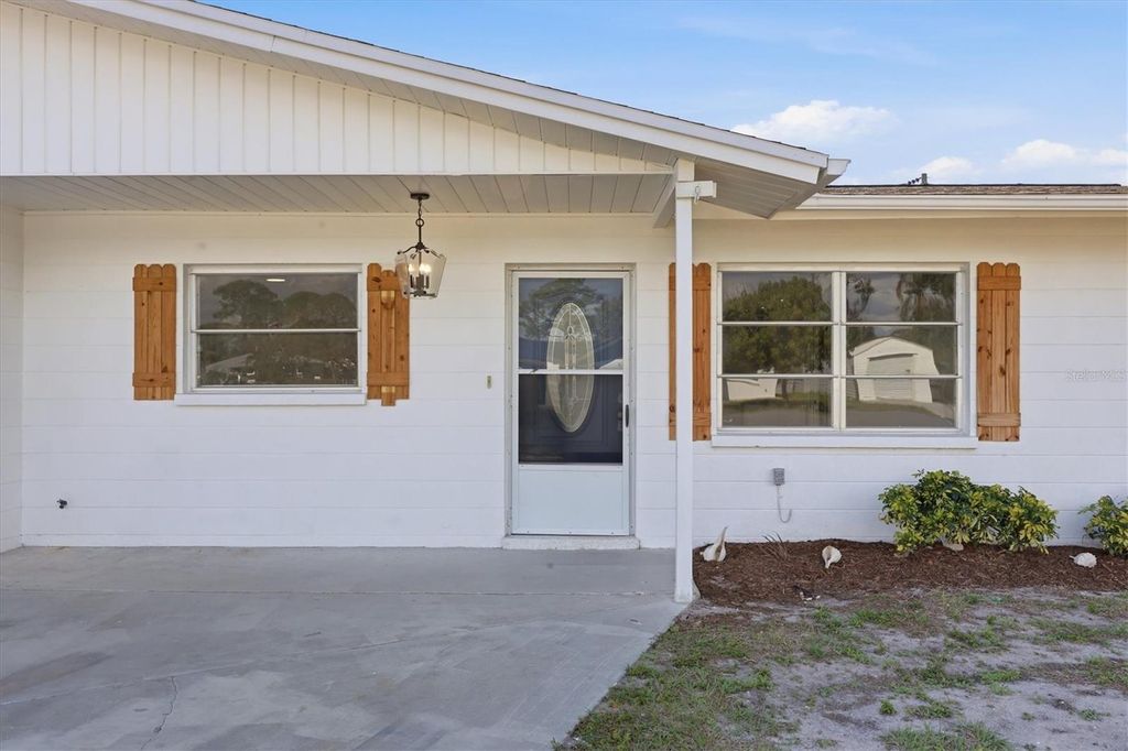 Photo of 4872 Nautilus Road, Venice, FL 34293 (MLS # A4685200)