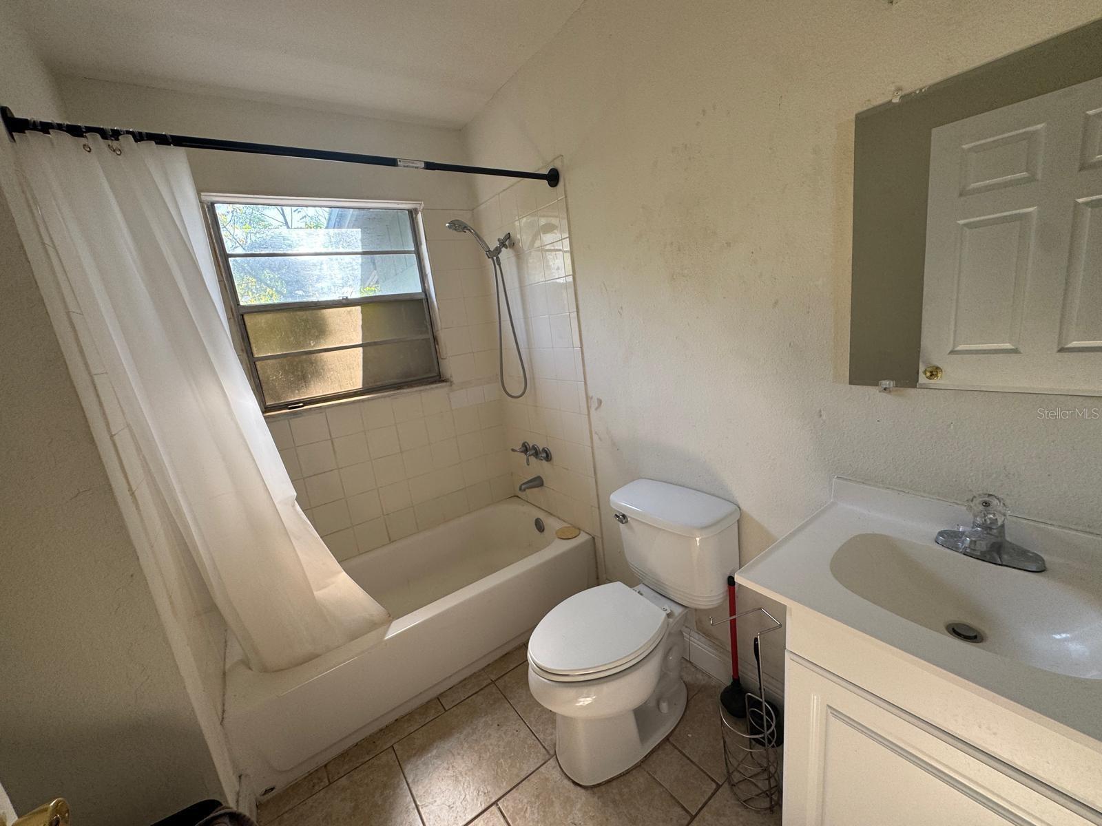 CLARKSVILLE - Residential Lease