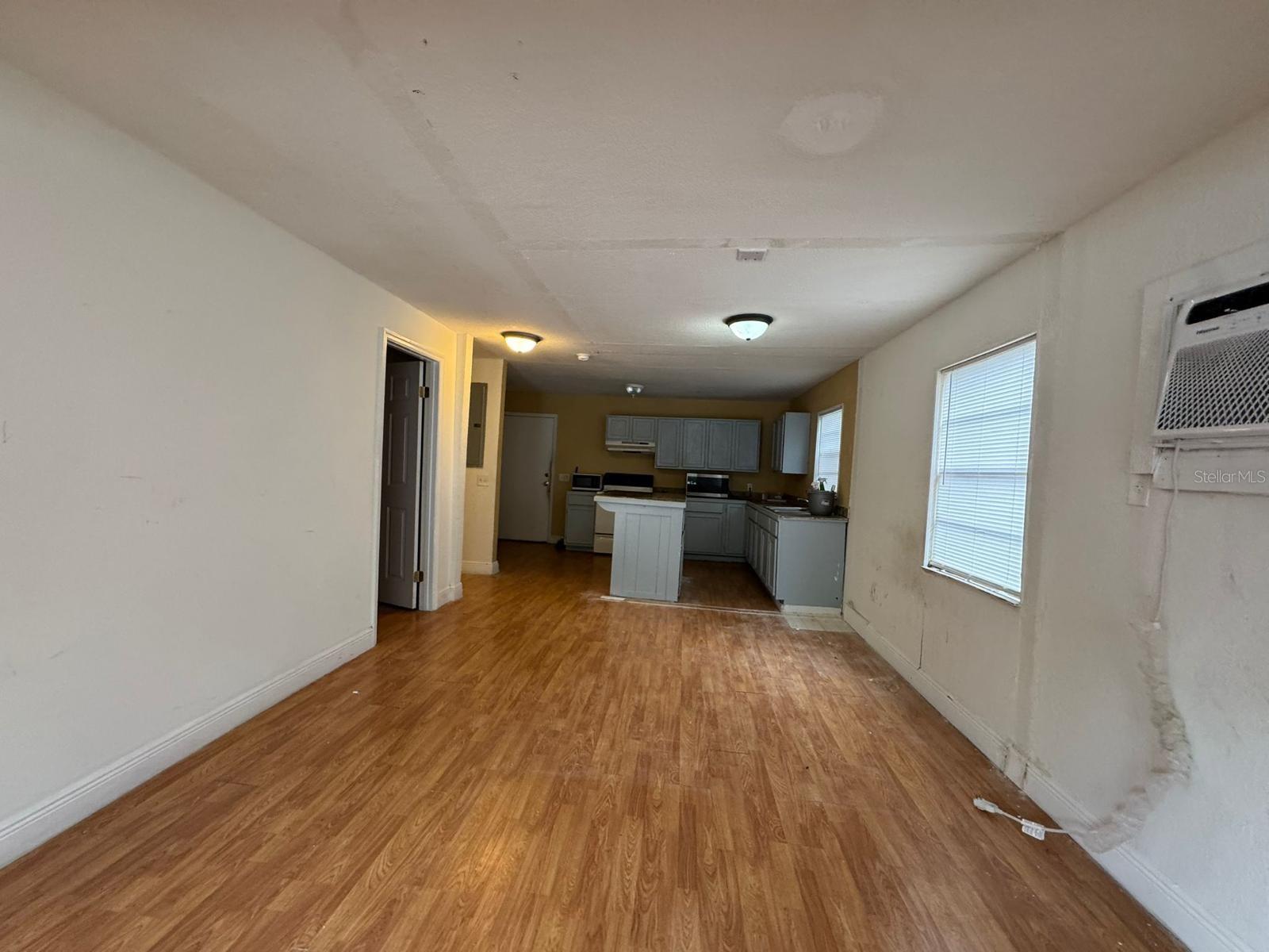 CLARKSVILLE - Residential Lease