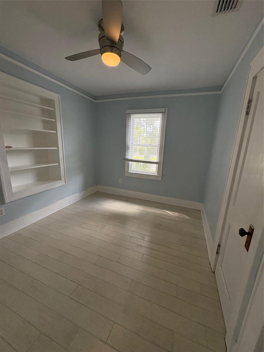 ARLINGTON HEIGHTS - Residential Lease