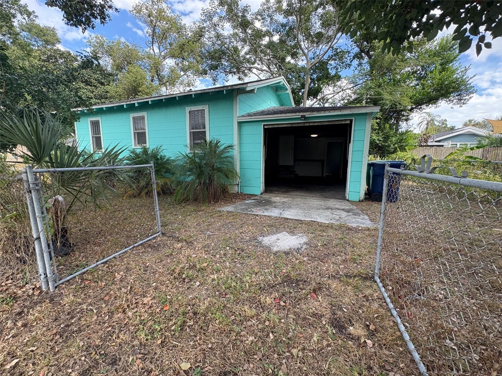 ARLINGTON HEIGHTS - Residential Lease