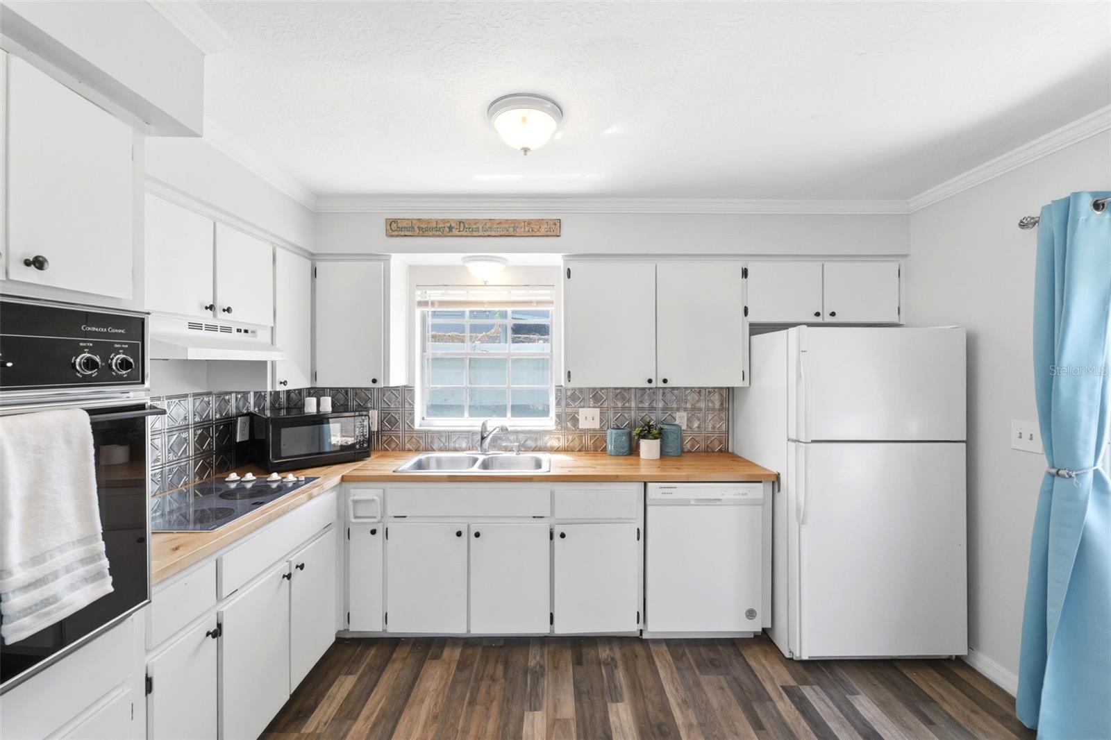 WILDS CONDO - Residential