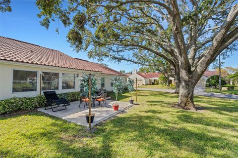 A home in PALM HARBOR