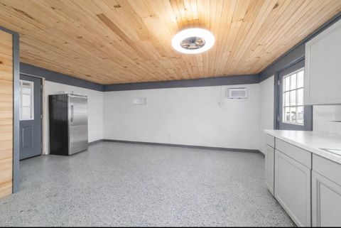 Tiny photo for 5575 NW 100th Street, Ocala, FL 34482 (MLS # OM716397)