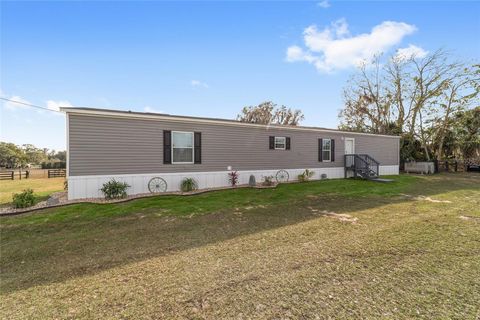 Tiny photo for 5575 NW 100th Street, Ocala, FL 34482 (MLS # OM716397)