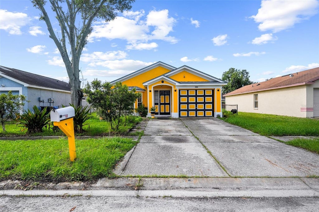 Photo of 8106 Riverboat Drive, Temple Terrace, FL 33637 (MLS # TB8548206)