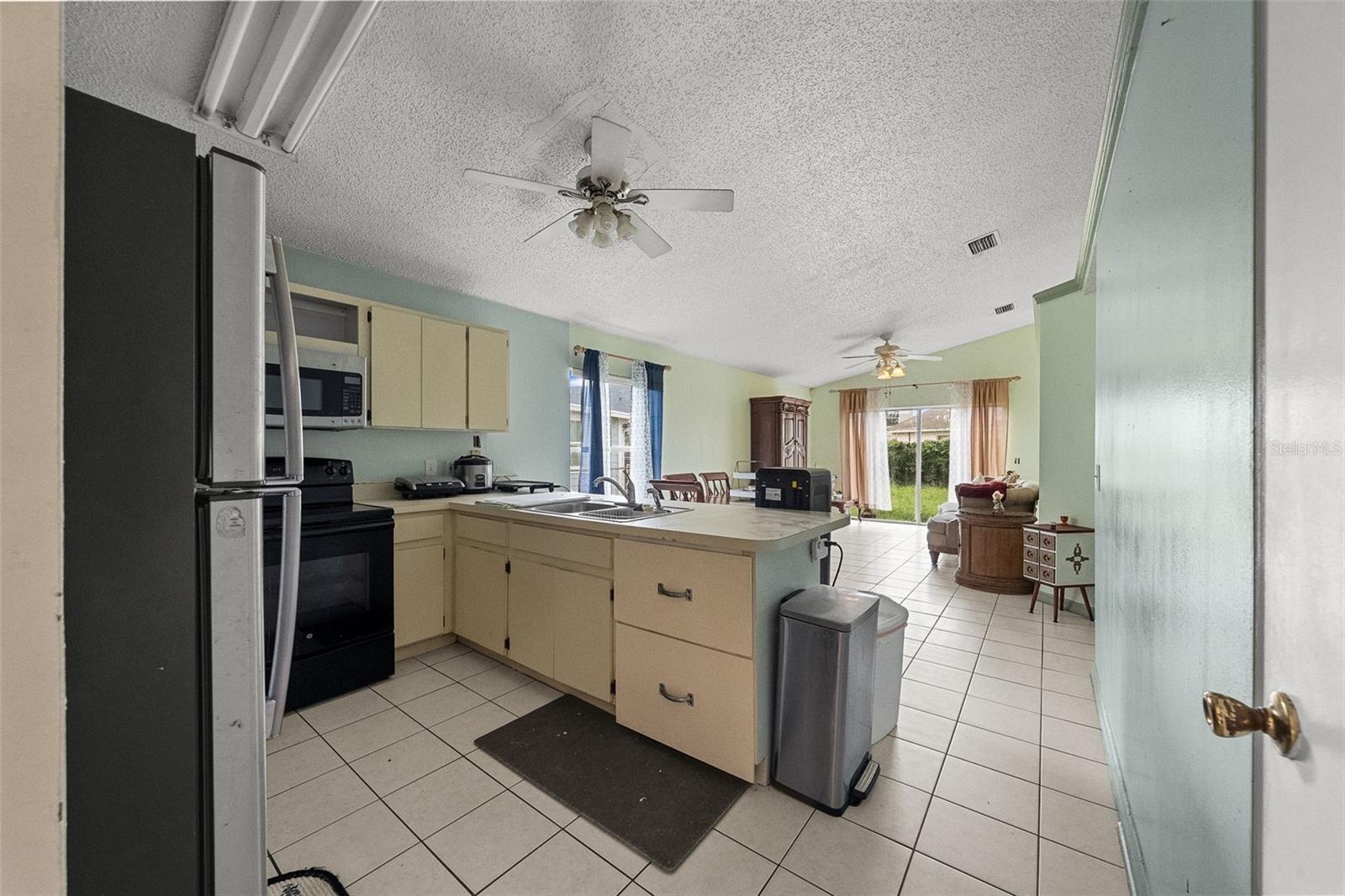 8106 RIVERBOAT DRIVE
