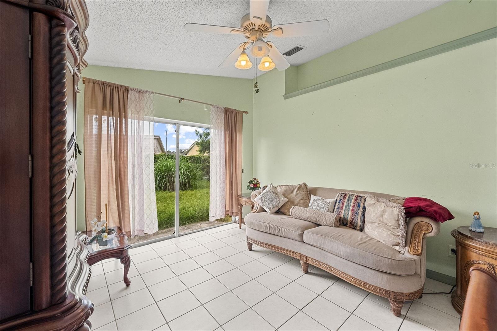 8106 RIVERBOAT DRIVE