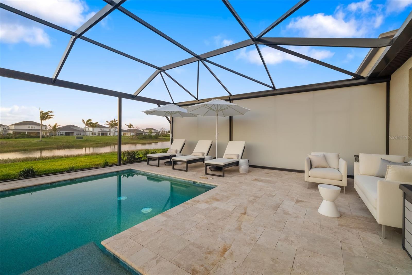 PARK EAST AT AZARIO - Residential