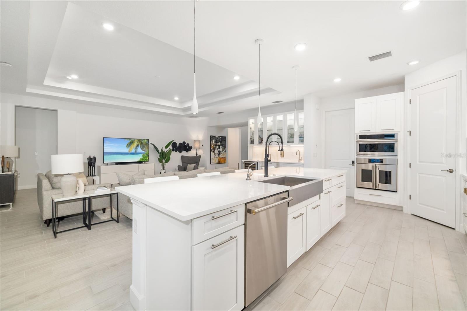 PARK EAST AT AZARIO - Residential