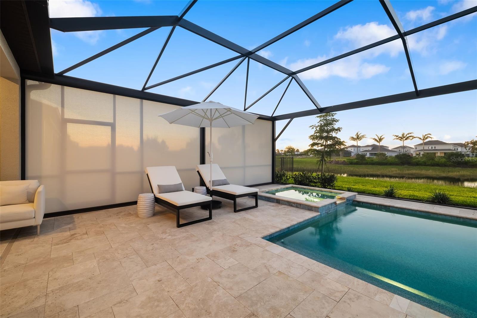 PARK EAST AT AZARIO - Residential