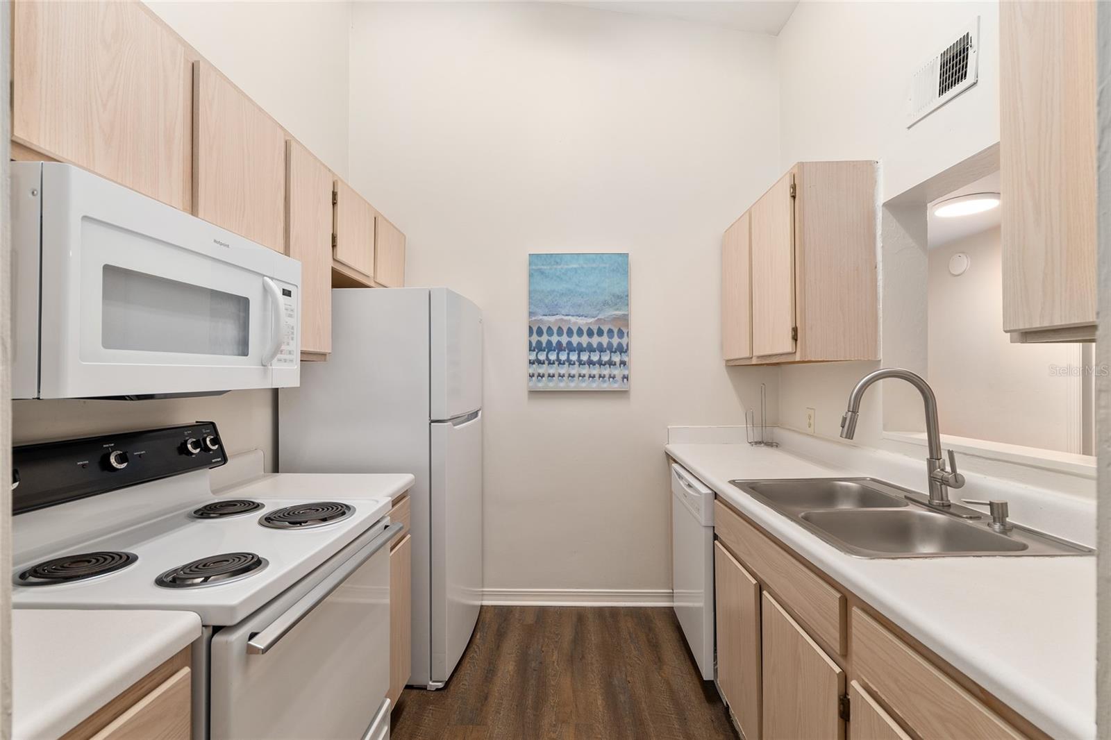 CAMPUS EDGE CONDO - Residential