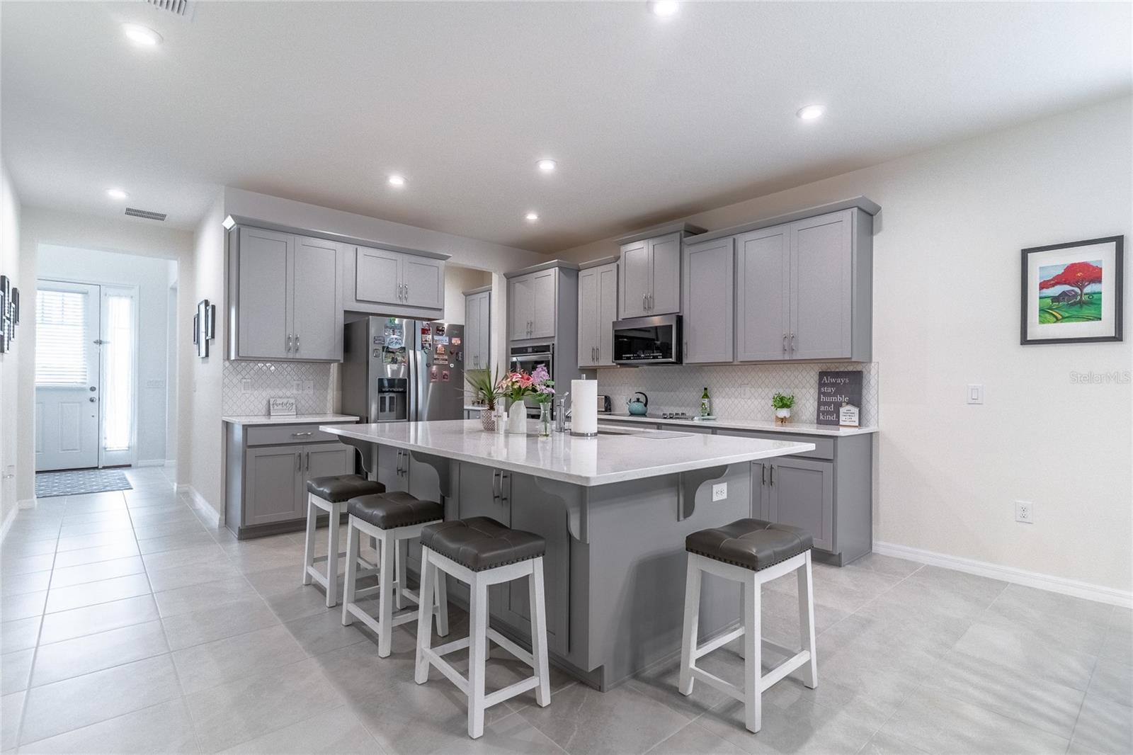 TAPESTRY PH 5 - Residential Lease