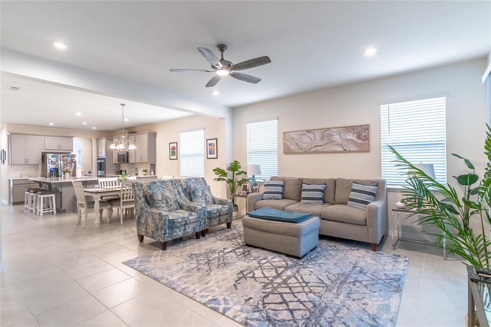 TAPESTRY PH 5 - Residential Lease