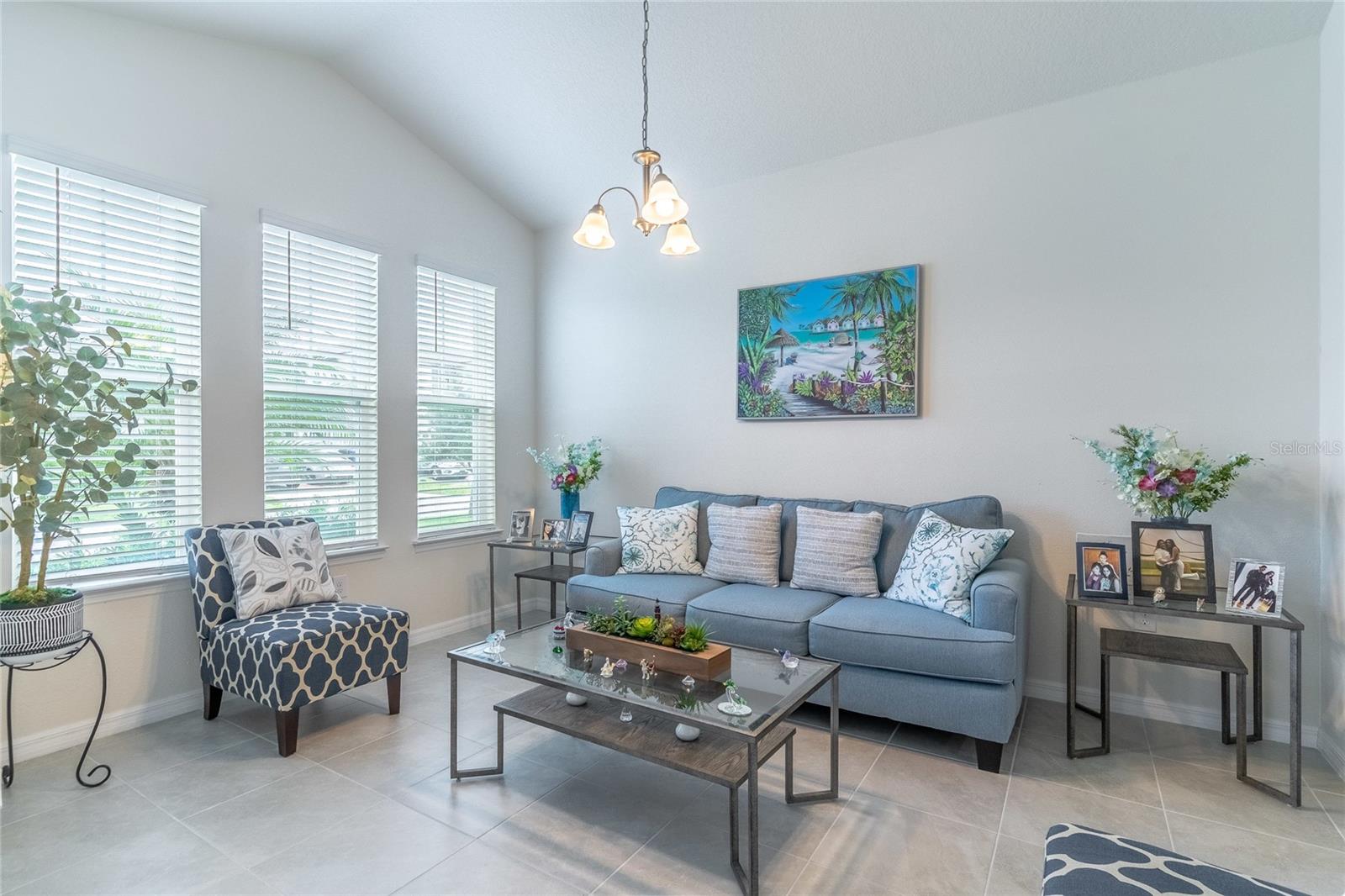 TAPESTRY PH 5 - Residential Lease