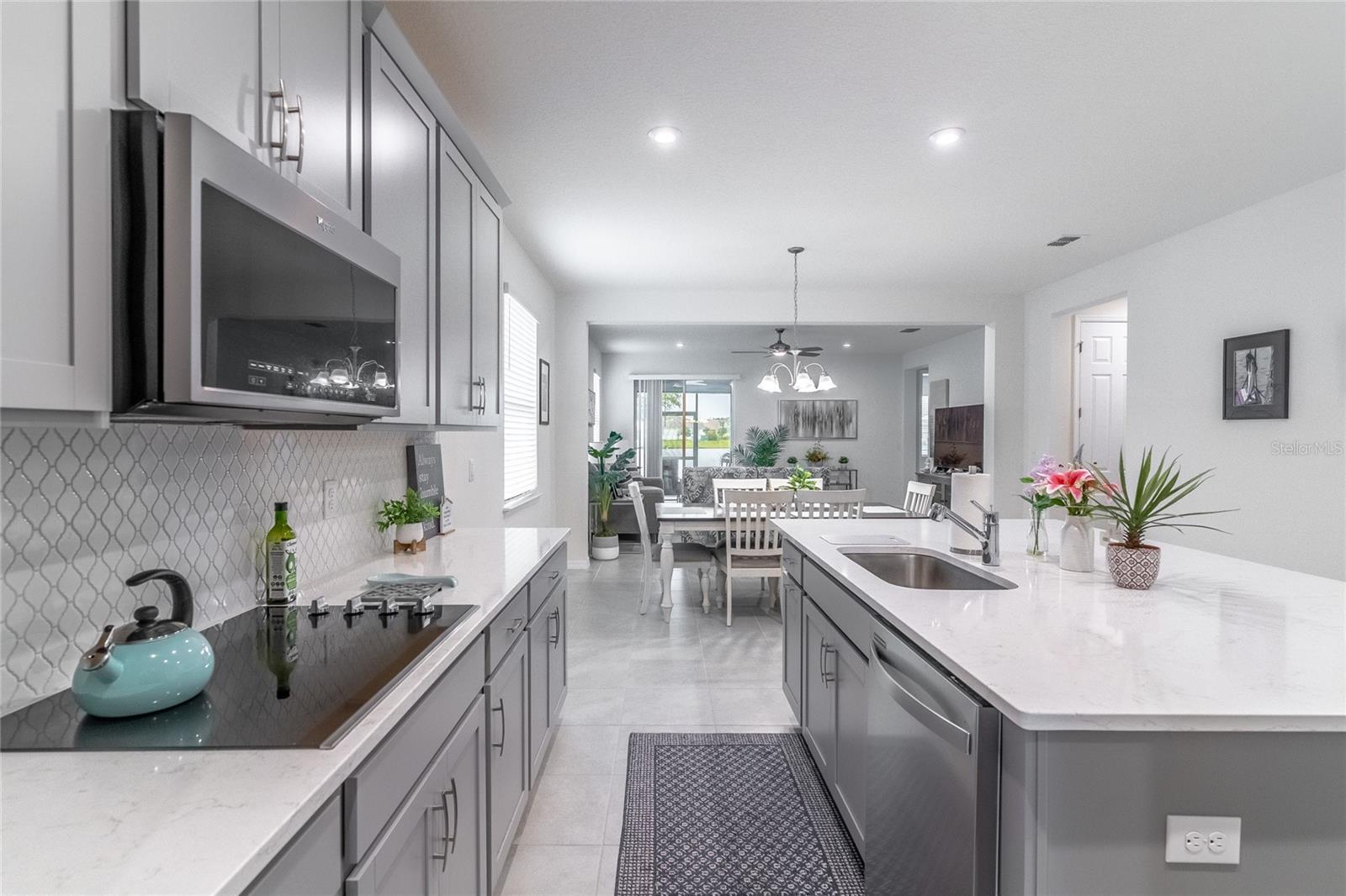 TAPESTRY PH 5 - Residential Lease