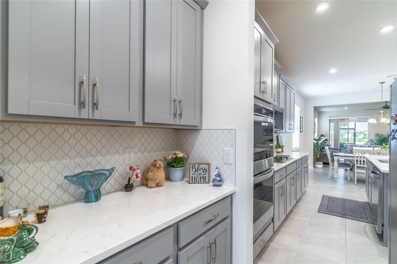 TAPESTRY PH 5 - Residential Lease