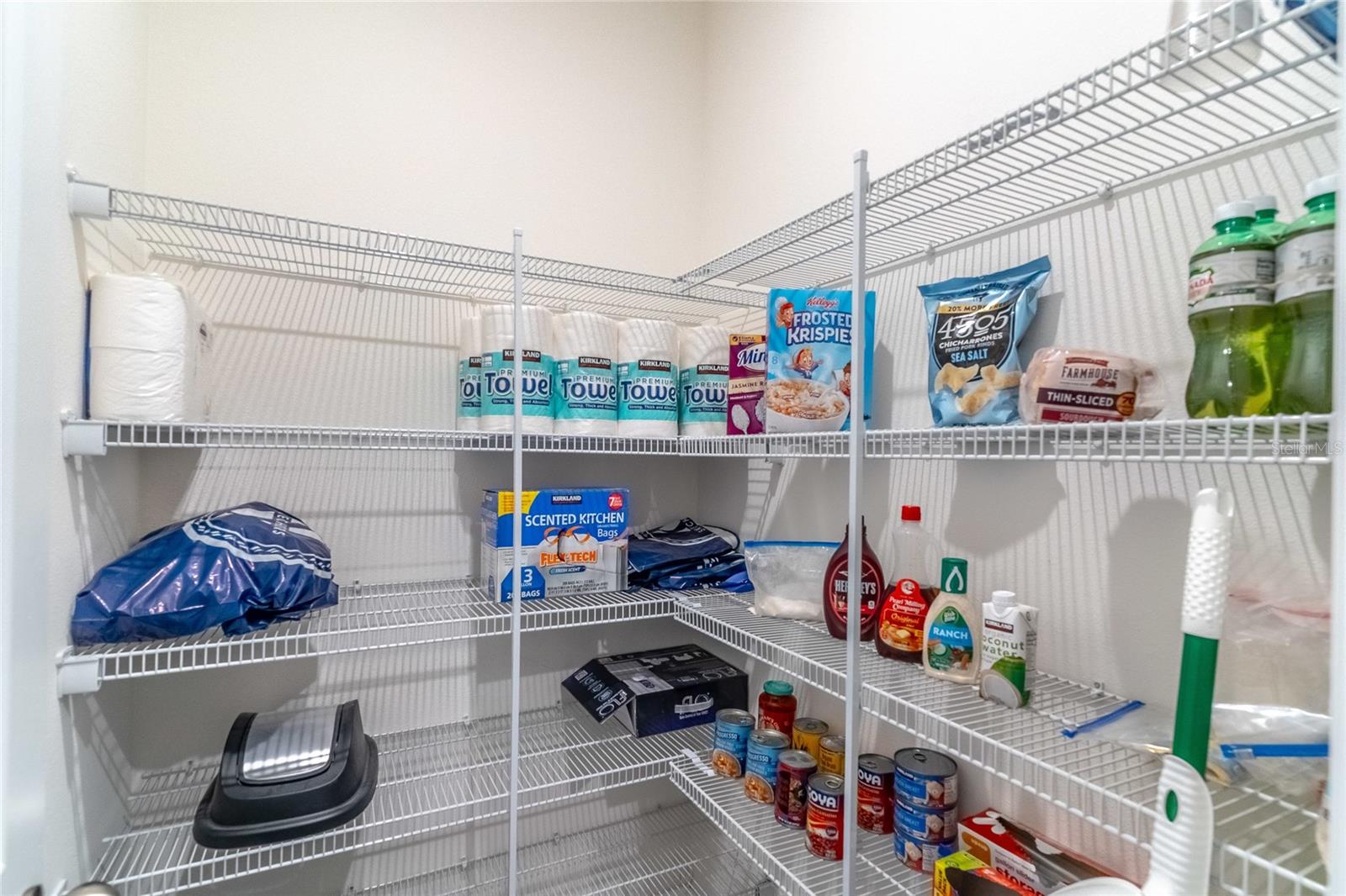 TAPESTRY PH 5 - Residential Lease