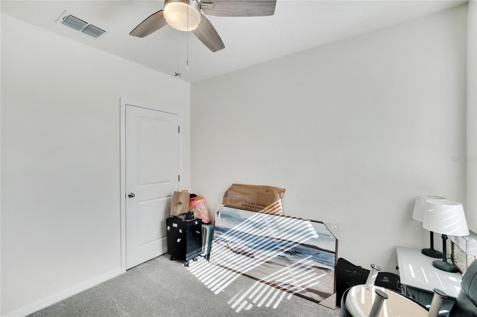 VILLAGES OF GLEN CREEK MC-1 - Residential