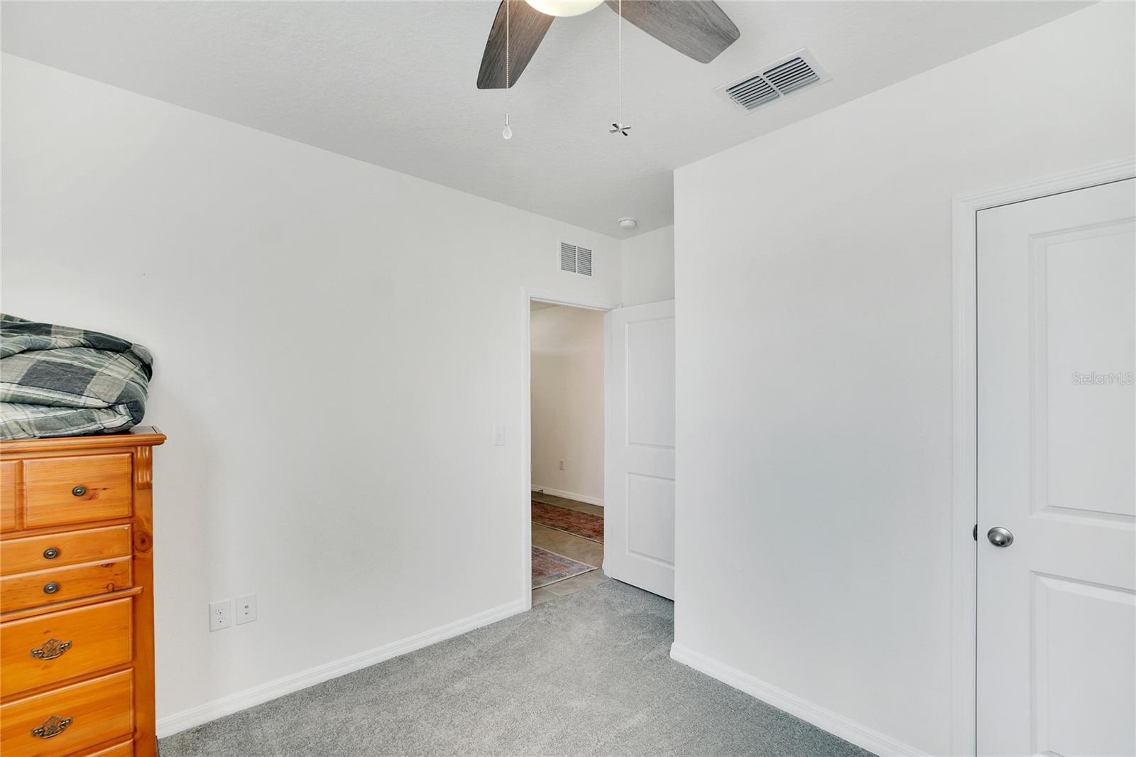 VILLAGES OF GLEN CREEK MC-1 - Residential