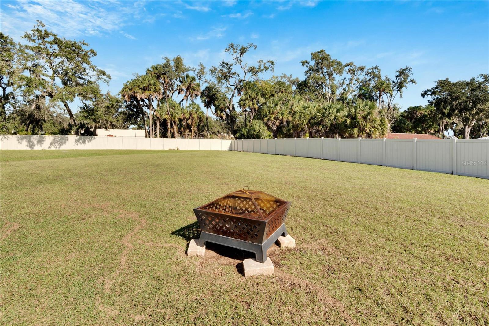 VILLAGES OF GLEN CREEK MC-1 - Residential