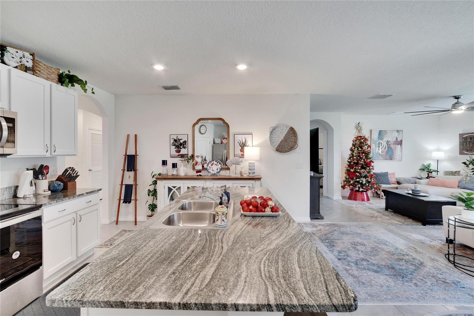 VILLAGES OF GLEN CREEK MC-1 - Residential