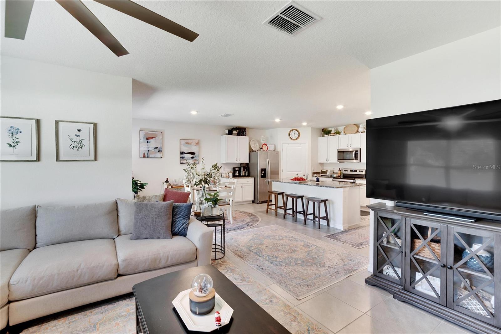 VILLAGES OF GLEN CREEK MC-1 - Residential