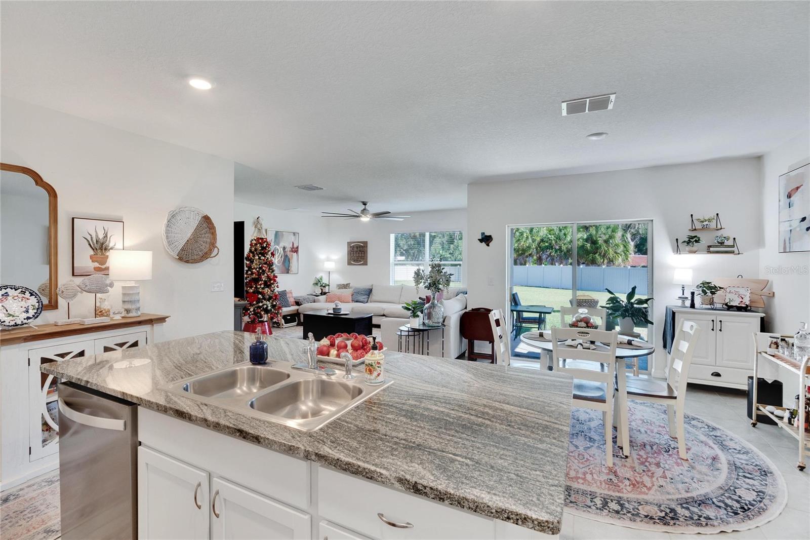 VILLAGES OF GLEN CREEK MC-1 - Residential