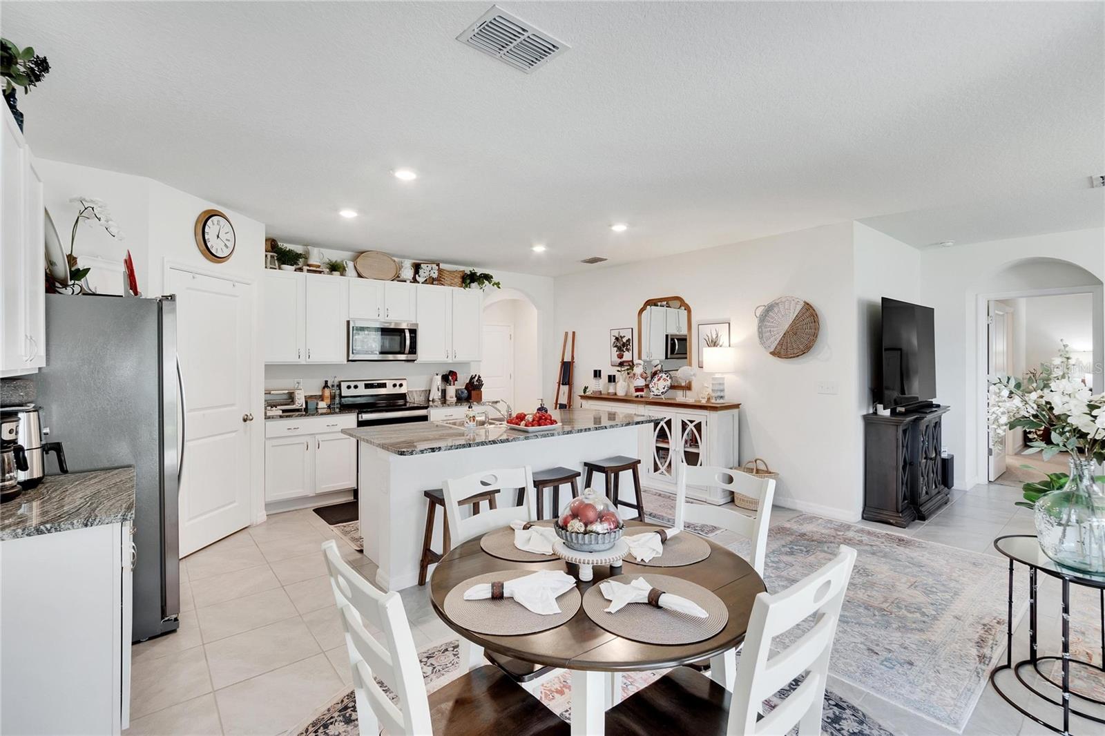 VILLAGES OF GLEN CREEK MC-1 - Residential