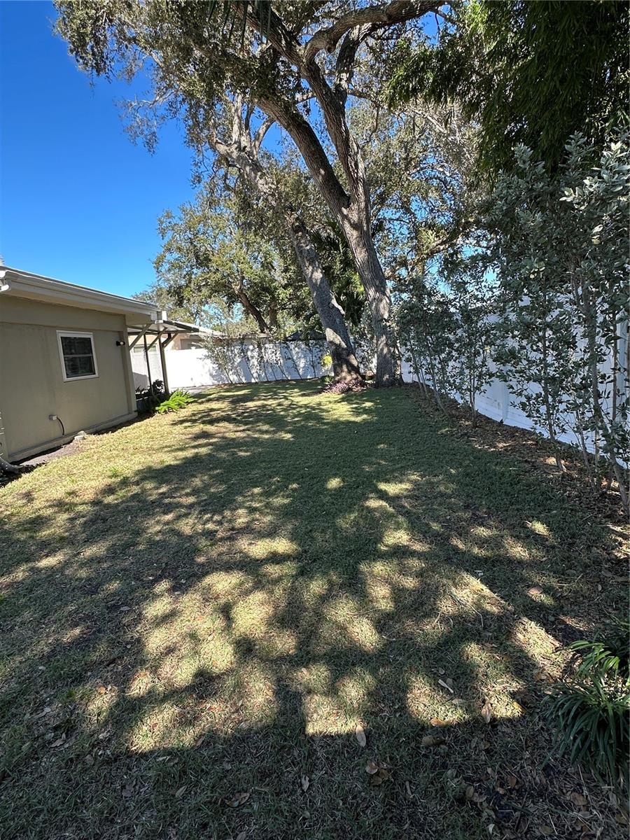 OAKBROOK WOODS 1ST ADD - Residential