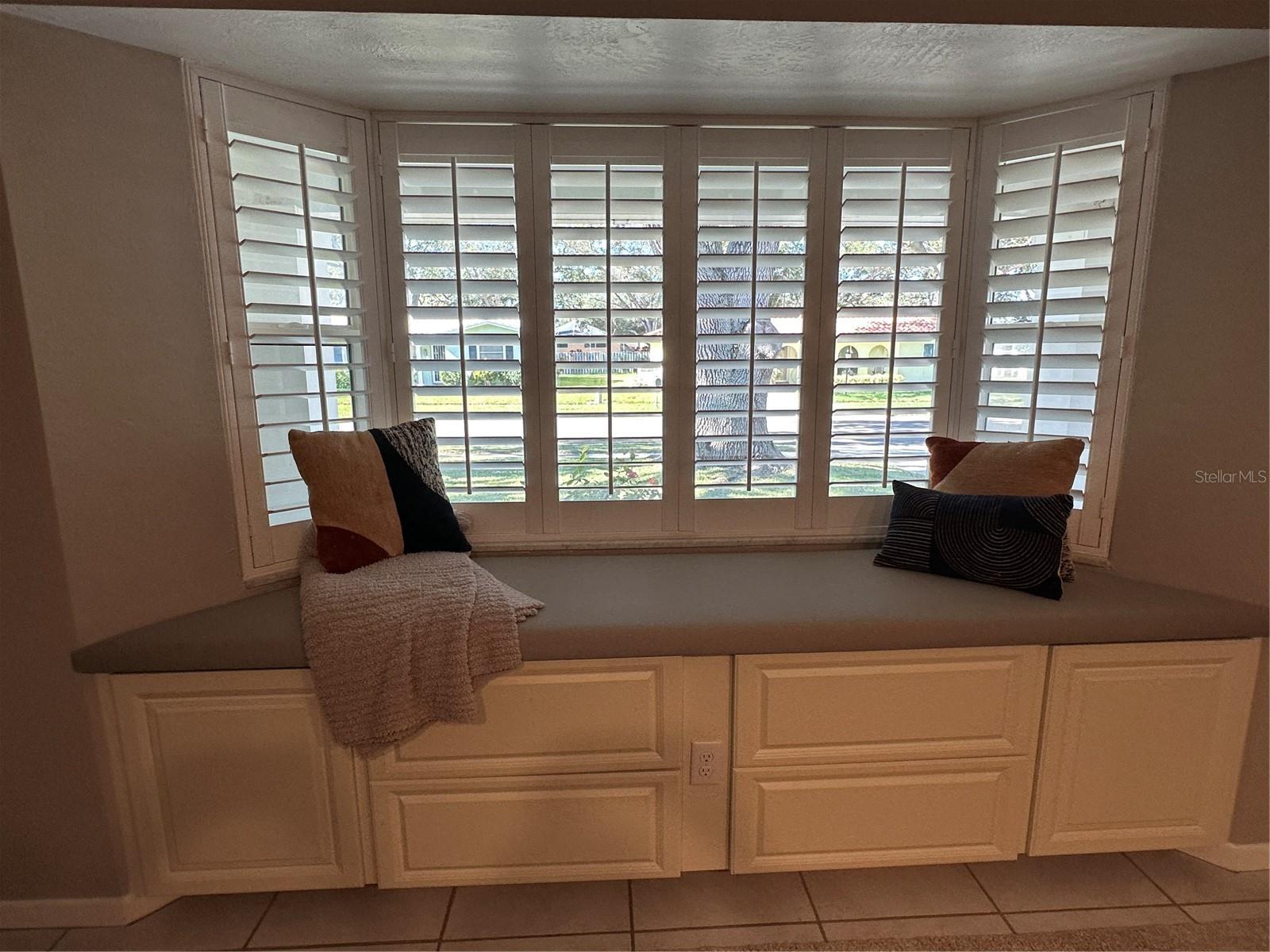 OAKBROOK WOODS 1ST ADD - Residential