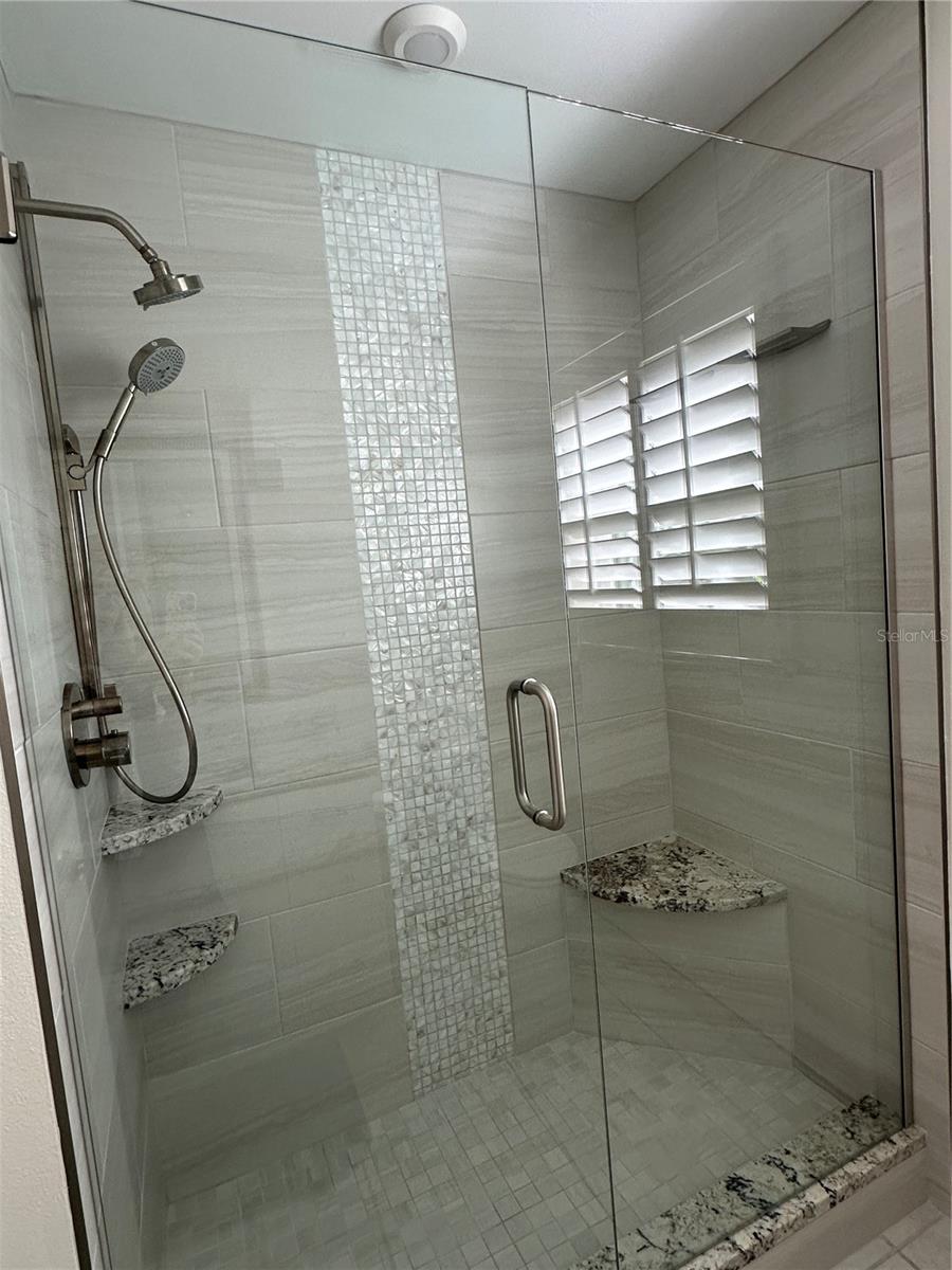 OAKBROOK WOODS 1ST ADD - Residential