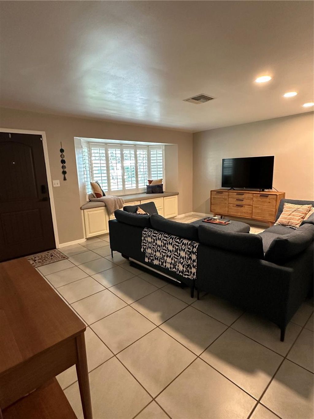 Photo of 1361 Oakbrook Drive, Largo, FL 33770 (MLS # TB8465235)