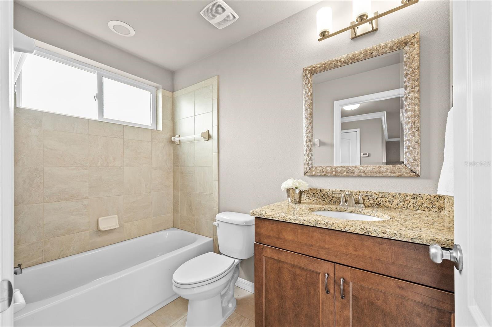 OAKMONT PH 1 UNIT 1B - Residential