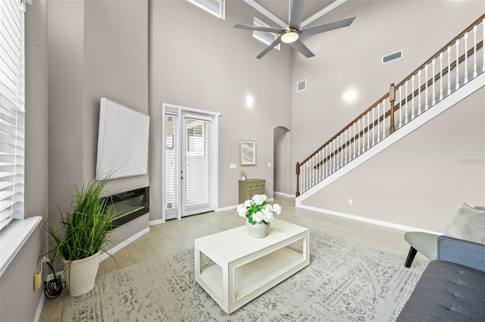 OAKMONT PH 1 UNIT 1B - Residential