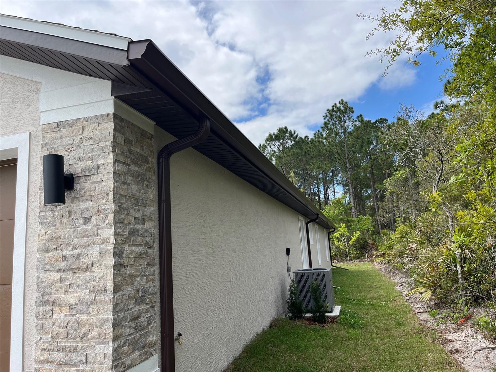 FOREST GROVE BUS CENTER - Residential Income