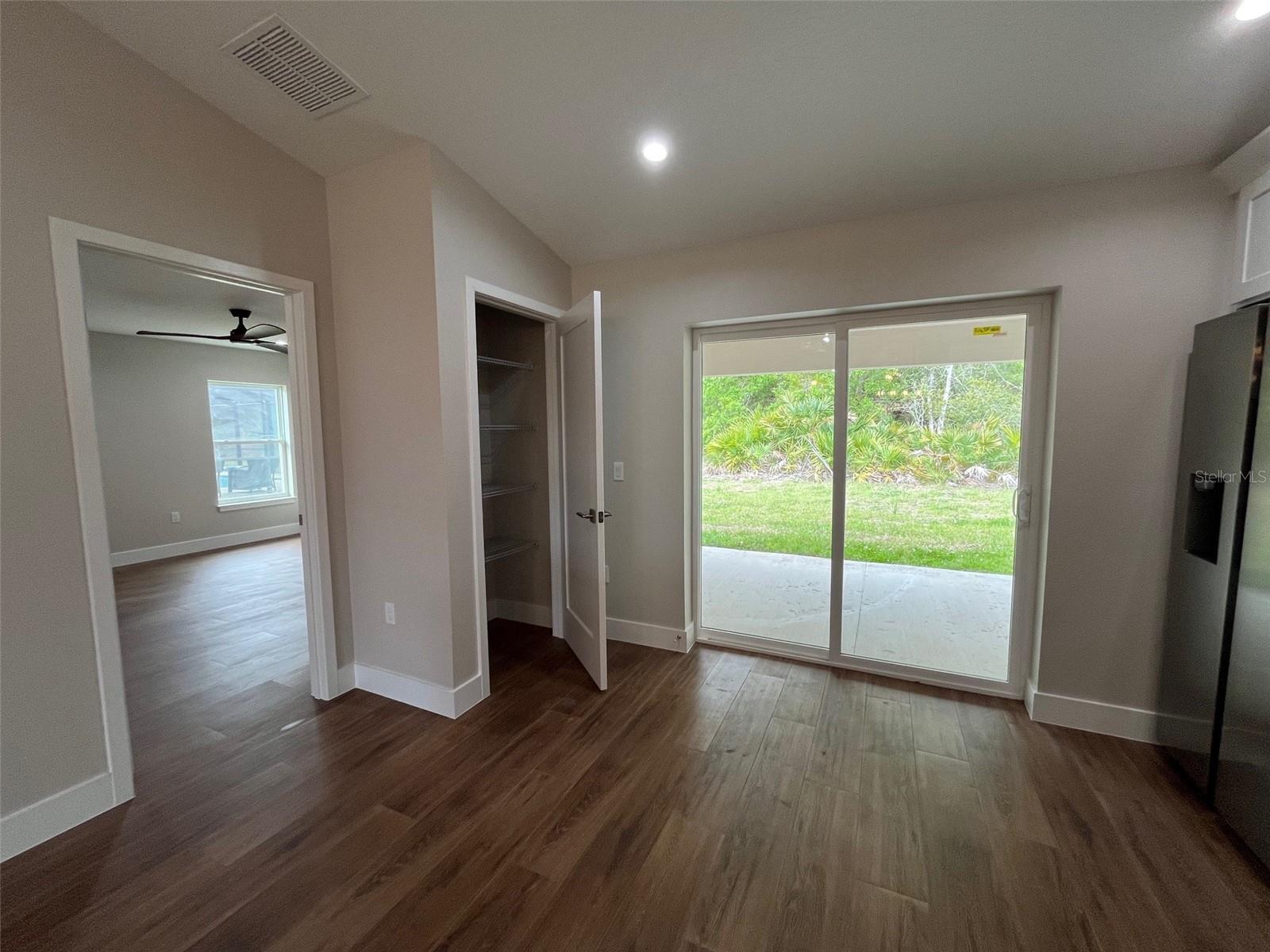 FOREST GROVE BUS CENTER - Residential Income