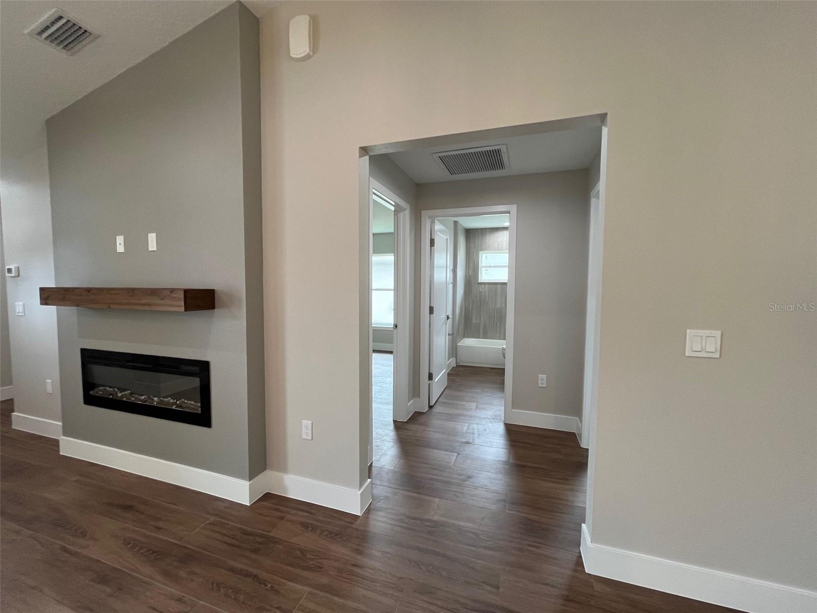 FOREST GROVE BUS CENTER - Residential Income