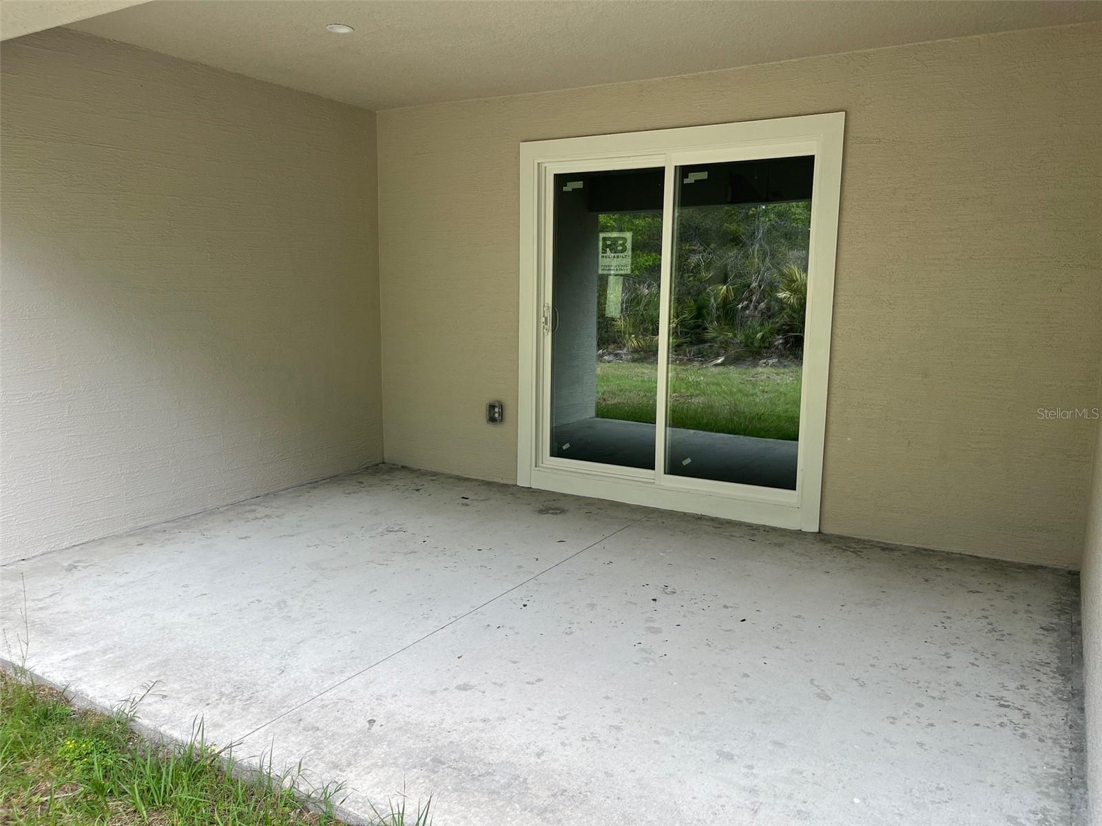 FOREST GROVE BUS CENTER - Residential Income